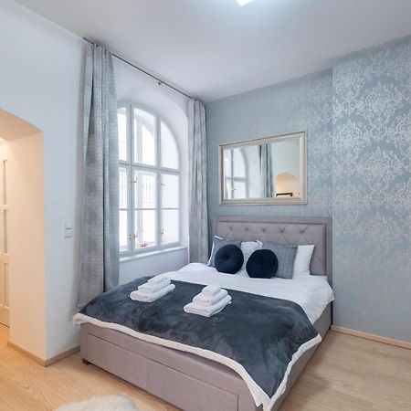 Quiet Apartment In The Heart Of Old Town Centre Praga Exterior foto