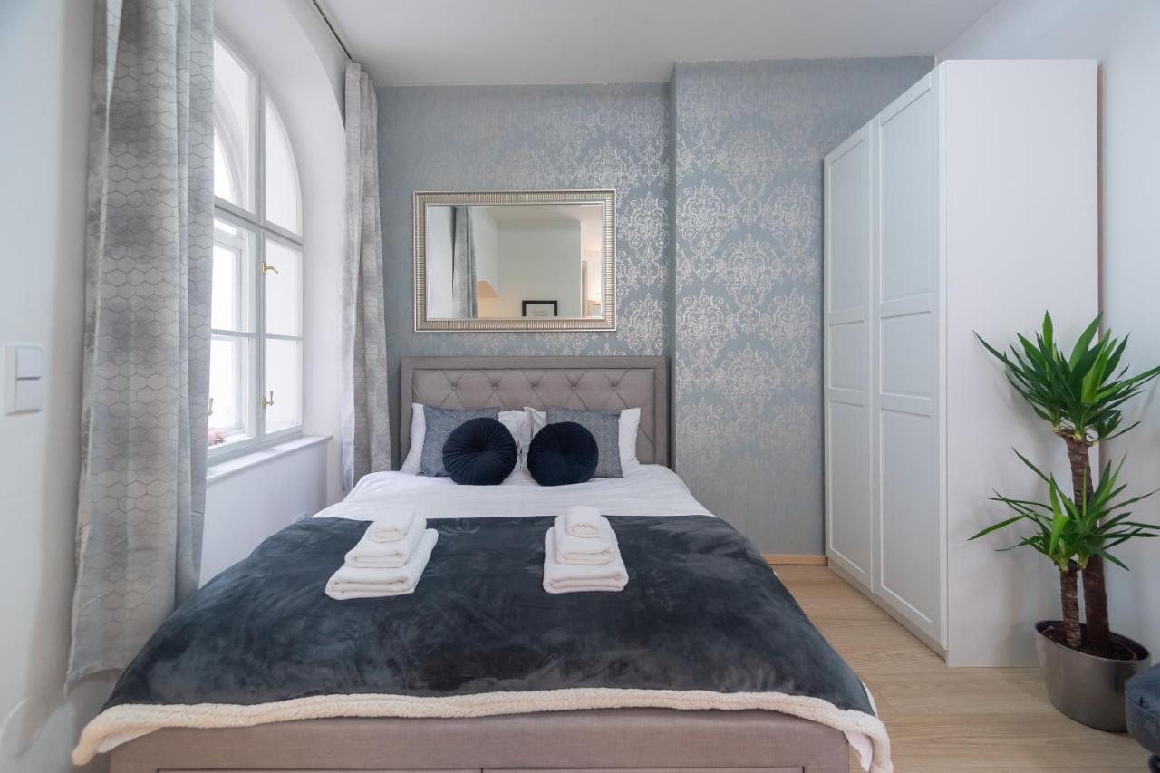 Quiet Apartment In The Heart Of Old Town Centre Praga Exterior foto